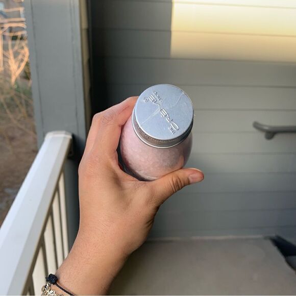 Hello Kitty Bath Salts  - Picture 5 of 5